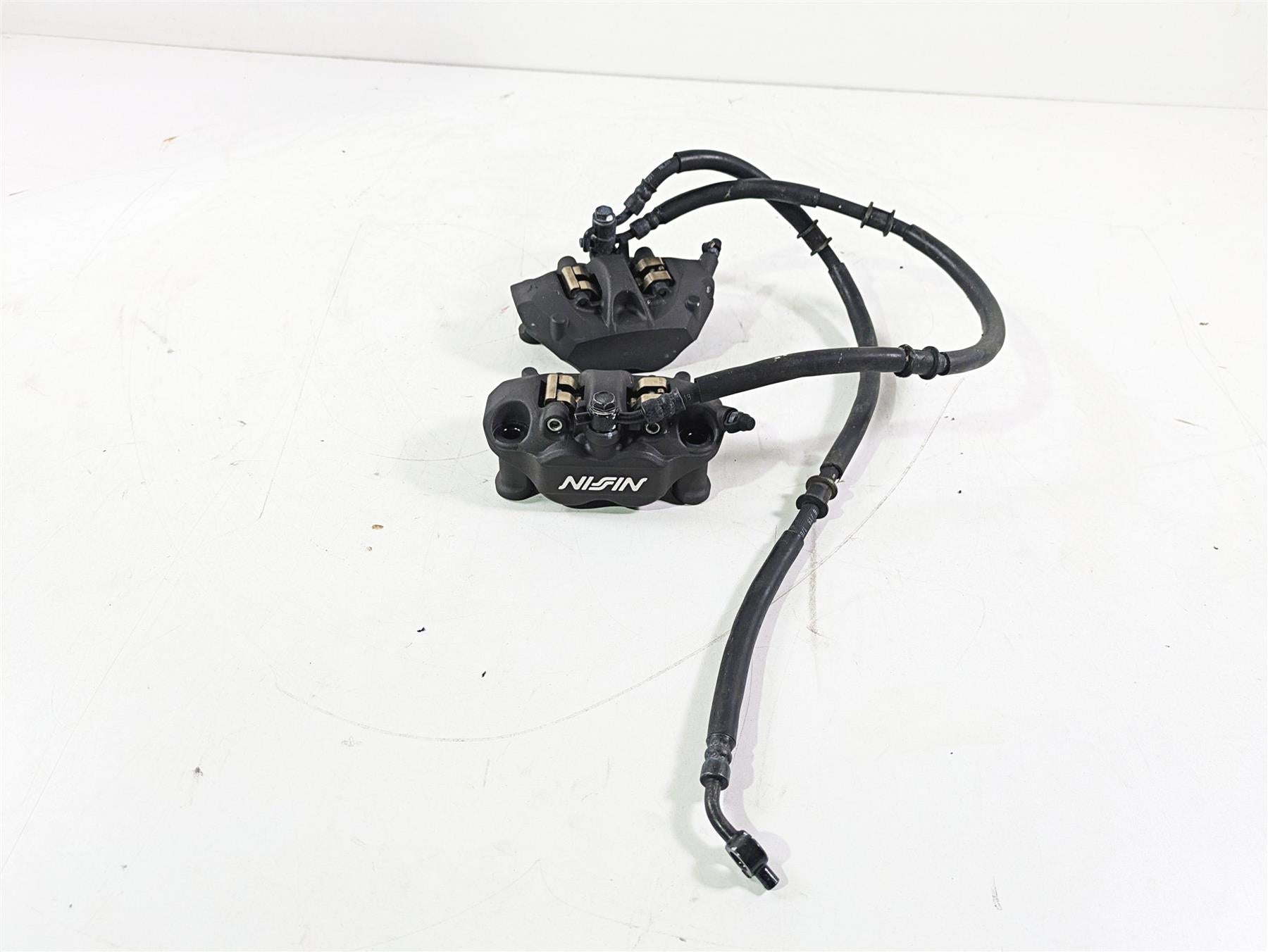 2020 Kawasaki ZX6R Ninja Front Brake Caliper Set Nissin 108mm 43080-0111-DJ {{ shop.shopifyCountryName }} - Mototech271