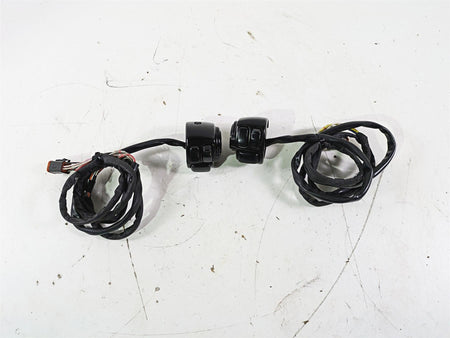 2005 Harley Softail FLSTSCI Heritage Springer Control Switch Set -Read 71682-06A {{ shop.shopifyCountryName }} - Mototech271