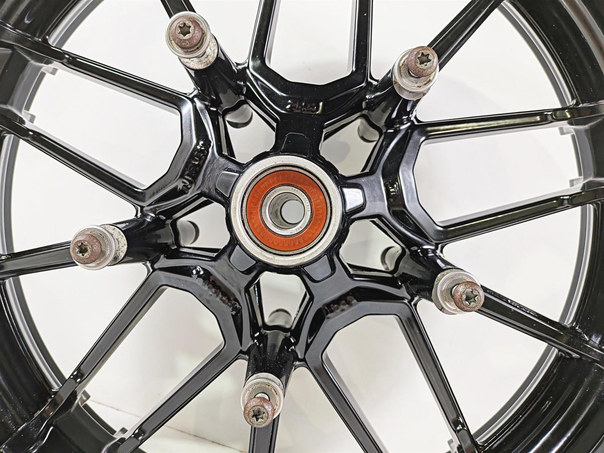 2020 Indian Challenger Limited Straight 19x3.5 Front Wheel Rim 1523500 1525331-Mototech271