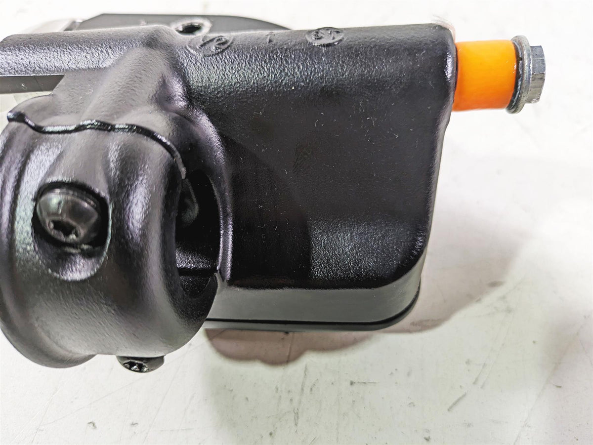 2019 Harley FLHCS Softail Heritage Front Brake Master Cylinder 1/2" 41700233 {{ shop.shopifyCountryName }} - Mototech271