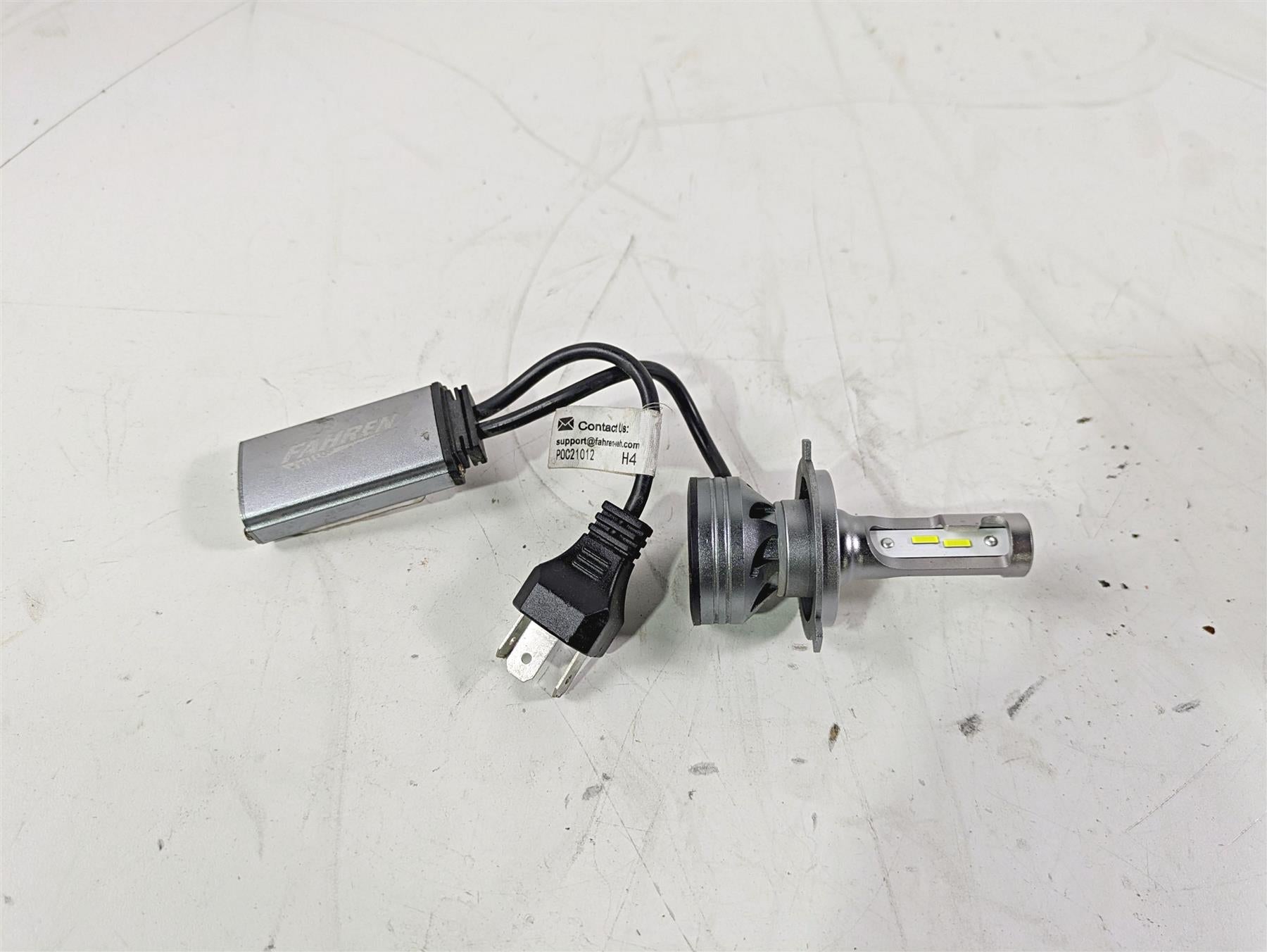 2008 Yamaha XVS1300 V-Star Tourer Fahren H4 Led Headlight Bulb FAH4F6A0807 {{ shop.shopifyCountryName }} - Mototech271