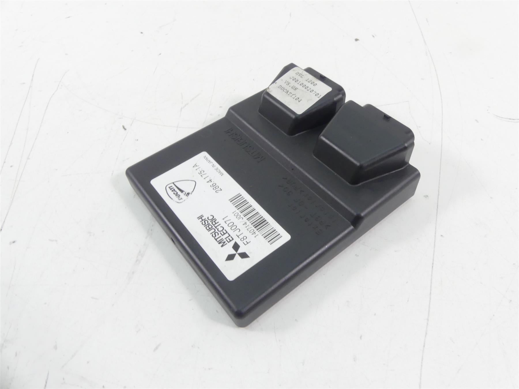 2015 Ducati Diavel Carbon Red Cdi Ecu Ecm Engine Control Module 28641751A {{ shop.shopifyCountryName }} - Mototech271