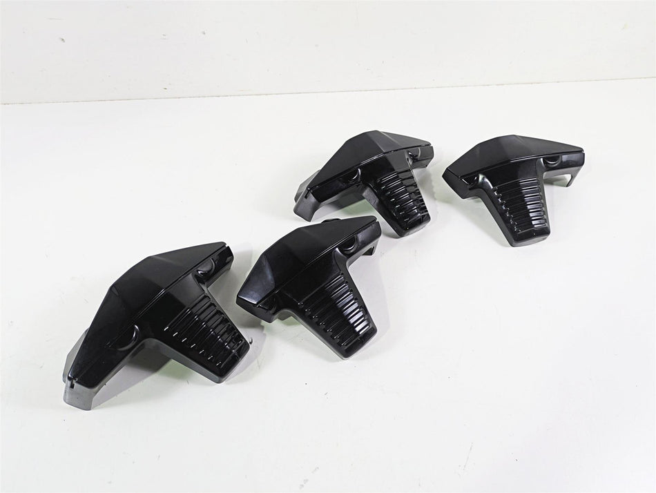 2019 Suzuki M109R VZR1800 Boulevard Cylinderhead Cover Set Black 11174-48G20 {{ shop.shopifyCountryName }} - Mototech271