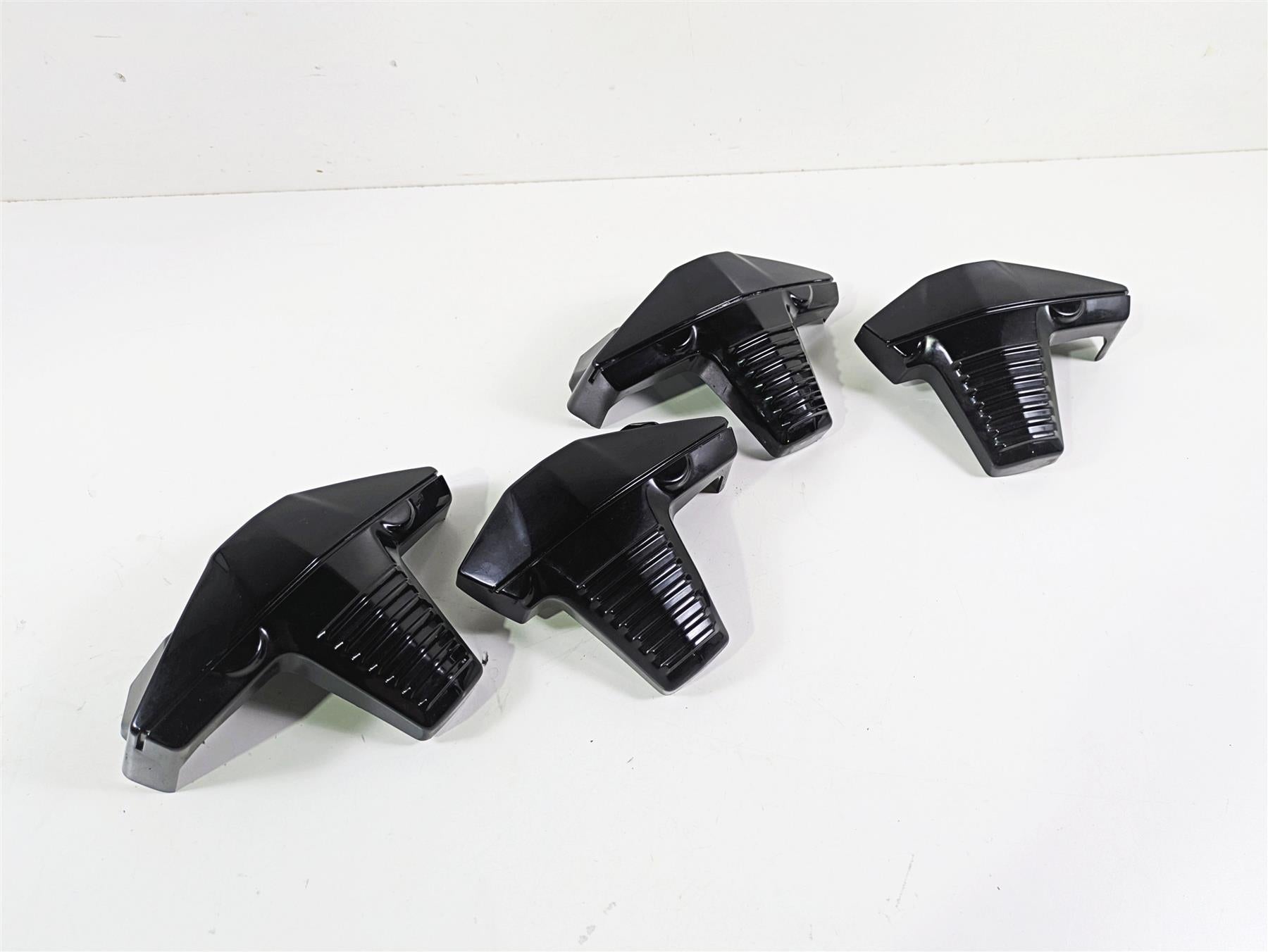 2019 Suzuki M109R VZR1800 Boulevard Cylinderhead Cover Set Black 11174-48G20