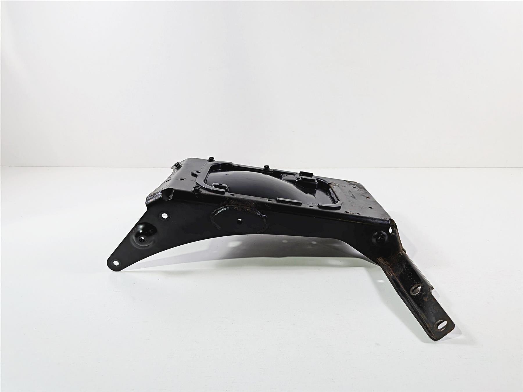 2016 Victory Cross Country Rear Metal Fender Support Holder Carrier Set 1017822 {{ shop.shopifyCountryName }} - Mototech271