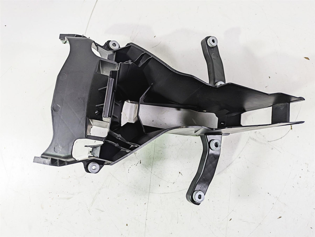 2019 BMW S1000XR K49 Front Panel Holder Carrier Stay 46637717040 {{ shop.shopifyCountryName }} - Mototech271