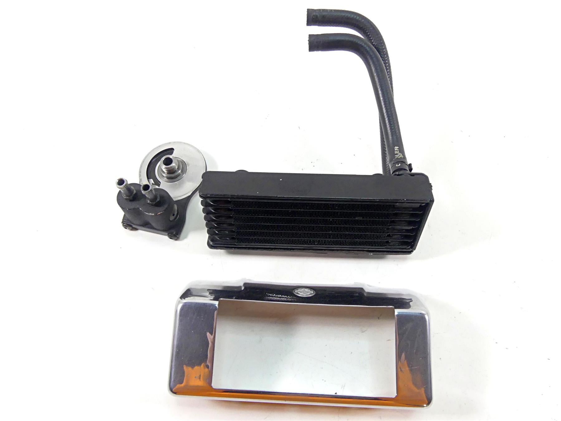 2007 Harley Touring FLHRSE CVO Road King Oil Cooler Flange Cover Set 63068-07 {{ shop.shopifyCountryName }} - Mototech271