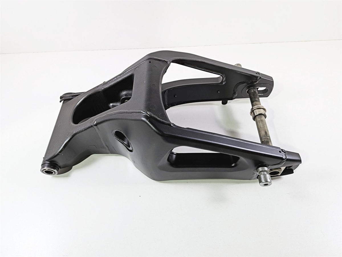 2008 Yamaha YZF R1 RN19 Straight Swingarm Swing Arm 4C8-22110-10-00 {{ shop.shopifyCountryName }} - Mototech271