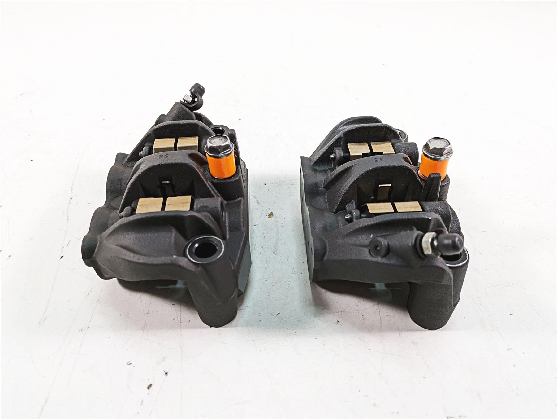 2018 Kawasaki ZX1002 Ninja H2 SX Tokico Front Brake Caliper Set 43080-0143-DJ {{ shop.shopifyCountryName }} - Mototech271