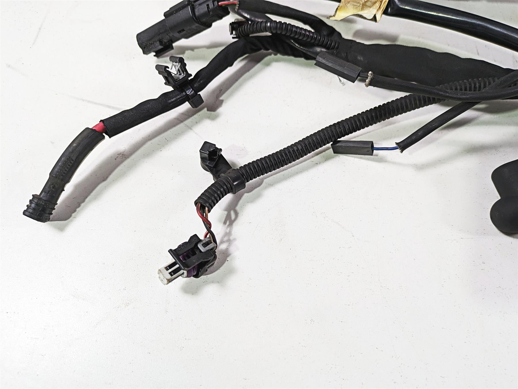 2020 Harley Touring FLHT Electra Glide Wiring Harness Loom - Nice 69201988 {{ shop.shopifyCountryName }} - Mototech271