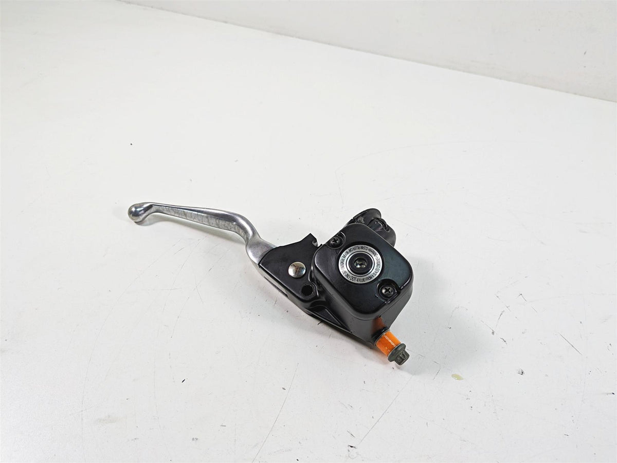 2005 Harley Touring FLHTCUI Electra Glide Front Brake Master Cylinder 41700738 {{ shop.shopifyCountryName }} - Mototech271