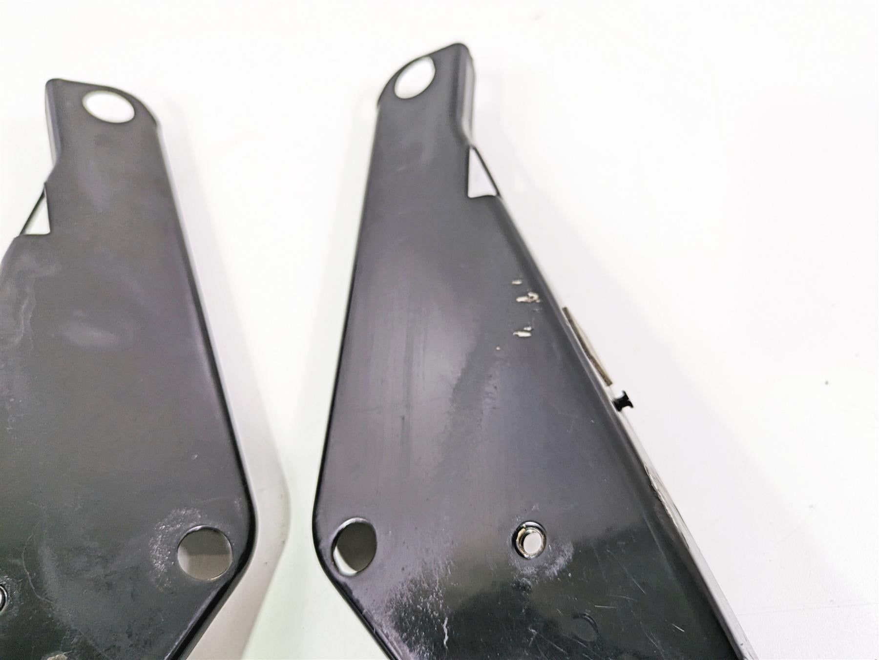 2010 Harley Touring FLHX Street Glide Front Fairing Mounts 58478-96B 58479-96B {{ shop.shopifyCountryName }} - Mototech271