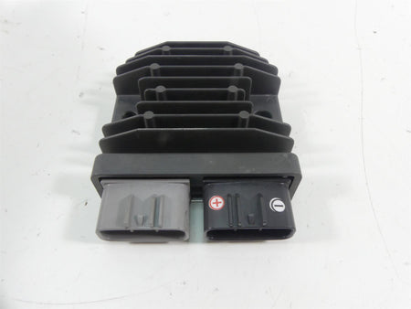 2013 Ducati Streetfighter 848 Rectifier Voltage Regulator 54040191A FH020AA {{ shop.shopifyCountryName }} - Mototech271