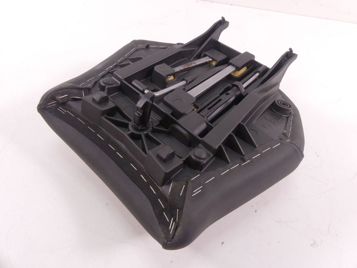 2016 BMW R1200RS K54 Rear Passenger Pillion Seat Saddle + Tools 52538550756 {{ shop.shopifyCountryName }} - Mototech271