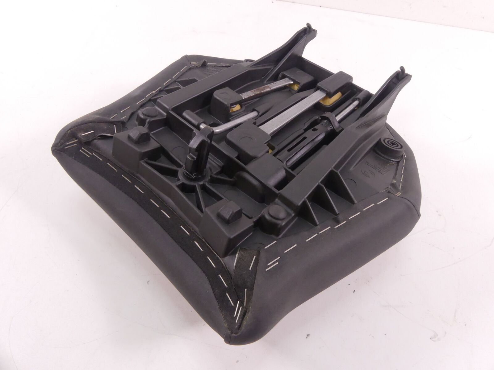2016 BMW R1200RS K54 Rear Passenger Pillion Seat Saddle + Tools 52538550756 {{ shop.shopifyCountryName }} - Mototech271