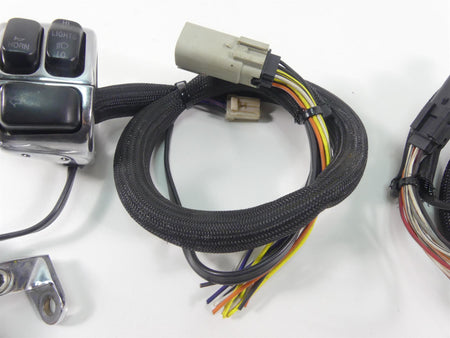 2009 Harley Dyna FXDF SE CVO Fat Bob Chrome Hand Control Switch Set 71682-06A {{ shop.shopifyCountryName }} - Mototech271