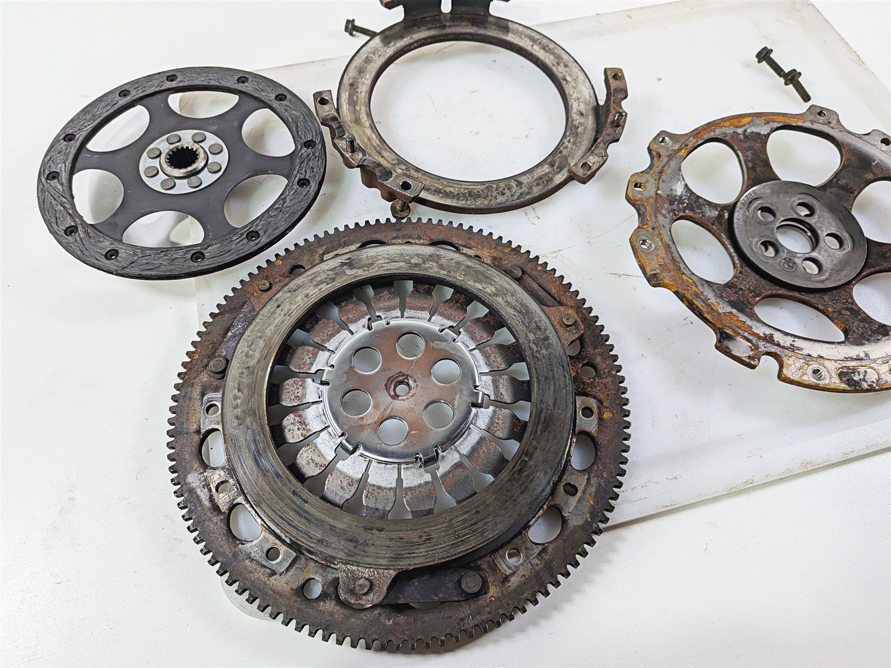 2023 BMW R nineT Scrambler K23 Clutch Friction Pressure Plate Set 21217697737 {{ shop.shopifyCountryName }} - Mototech271
