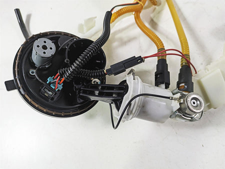 2020 Harley Touring FLHT Electra Glide Fuel Gas Petrol Pump - Tested 75069-08D {{ shop.shopifyCountryName }} - Mototech271