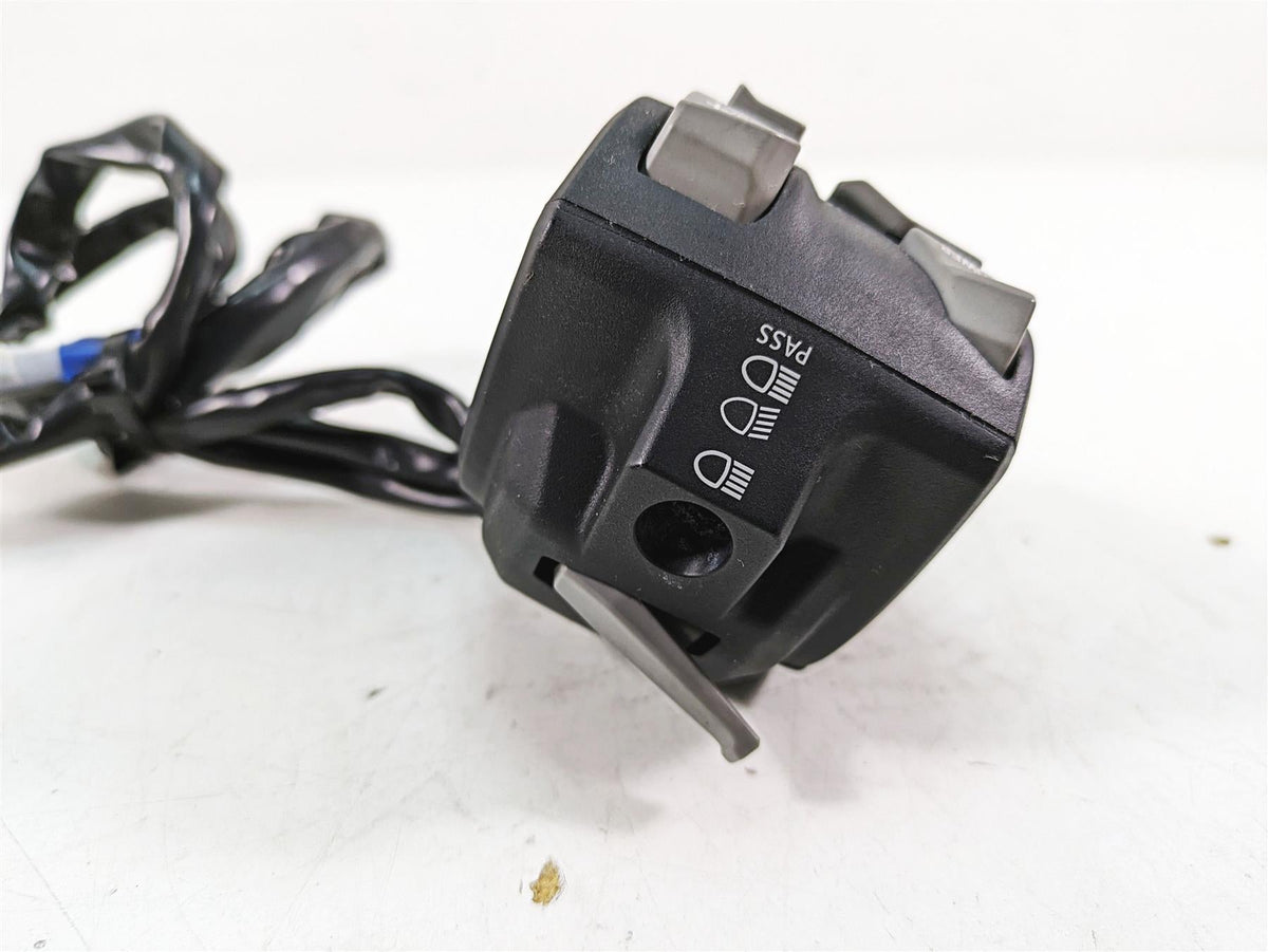 2018 Kawasaki ZX1002 Ninja H2 SX Left Cruise Control Switch - Read 46091-0435 {{ shop.shopifyCountryName }} - Mototech271