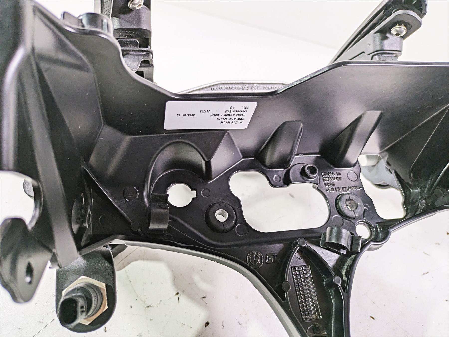 2018 BMW R1200GS GSW K50 Front Center Stay Windshield Mount 46638536083 {{ shop.shopifyCountryName }} - Mototech271