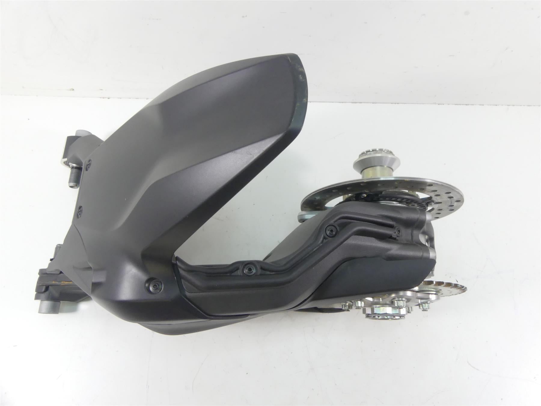 パニガーレV2 純正リアサス 2020 Ducati Panigale V2 Rear Swingarm Axle Set 576miles 37021108BA