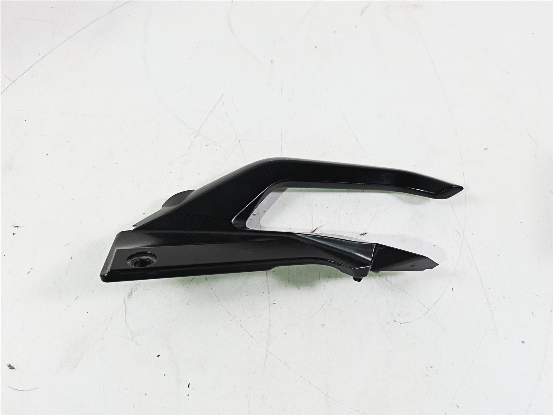2016 BMW R1200RS K54 Right Rear Passenger Grab Handle Set 46548533762 {{ shop.shopifyCountryName }} - Mototech271