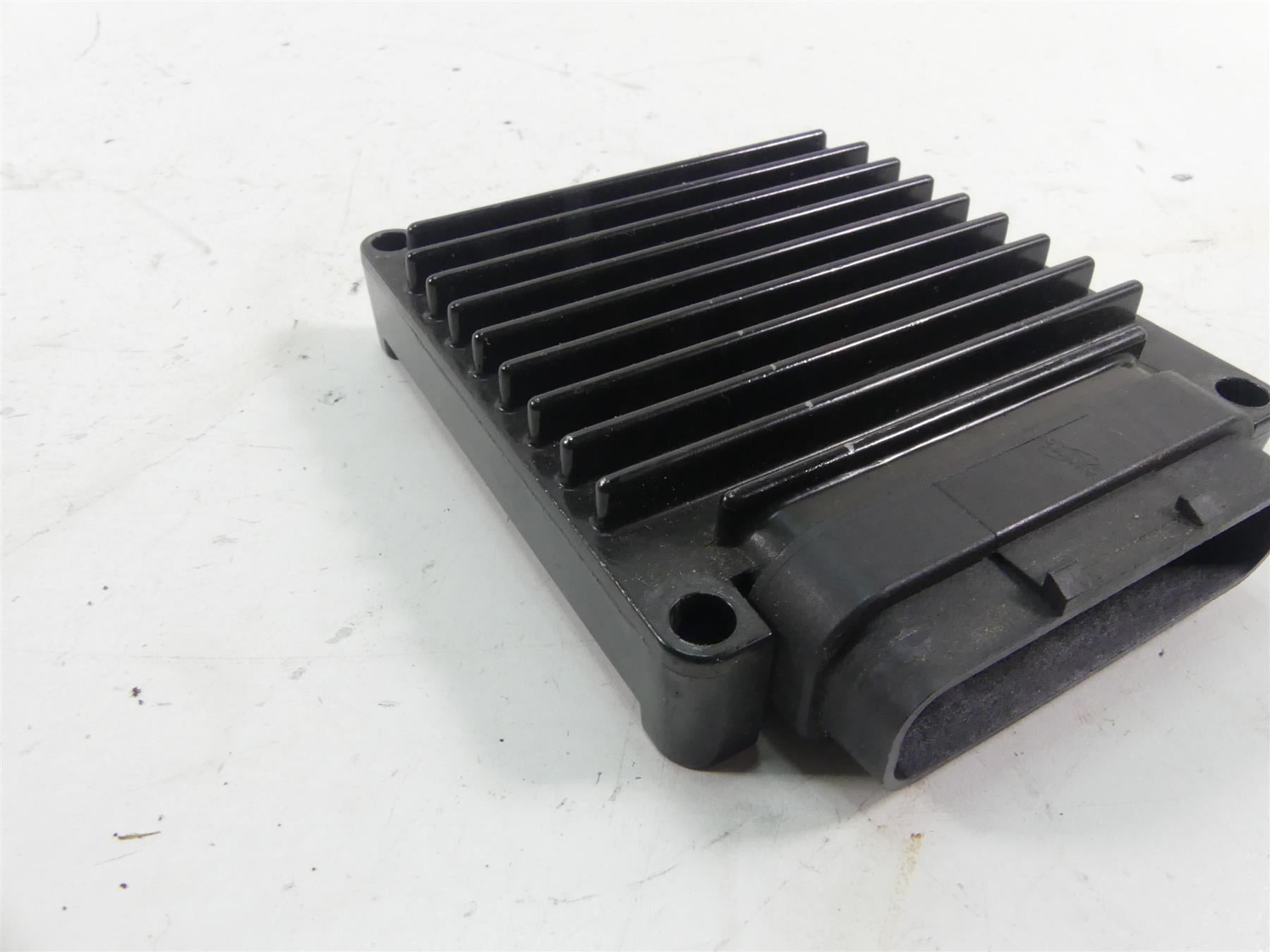 2004 Harley Softail FXSTD SE CVO Deuce Cdi Ecm Engine Control Module 32498-04 {{ shop.shopifyCountryName }} - Mototech271