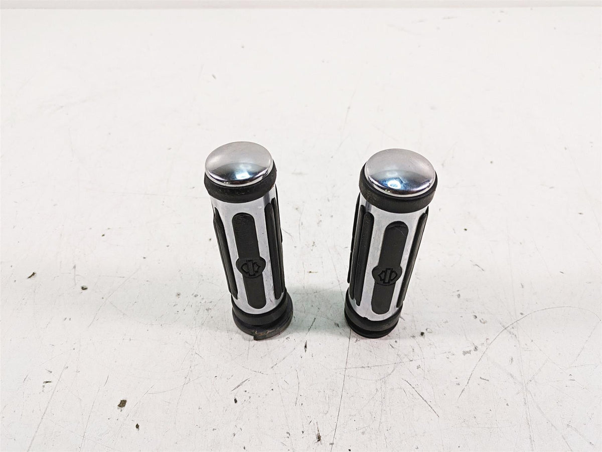 2008 Harley FLHTCU Electra Glide Oem Chrome Rubber Hand Grip Set 56246-08 {{ shop.shopifyCountryName }} - Mototech271