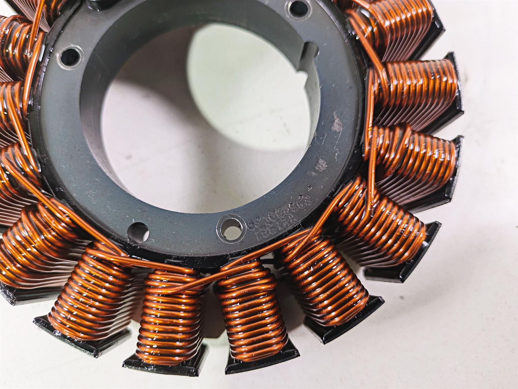 2020 Harley Softail FXST Standard Stator Alternator Generator 29900042A {{ shop.shopifyCountryName }} - Mototech271