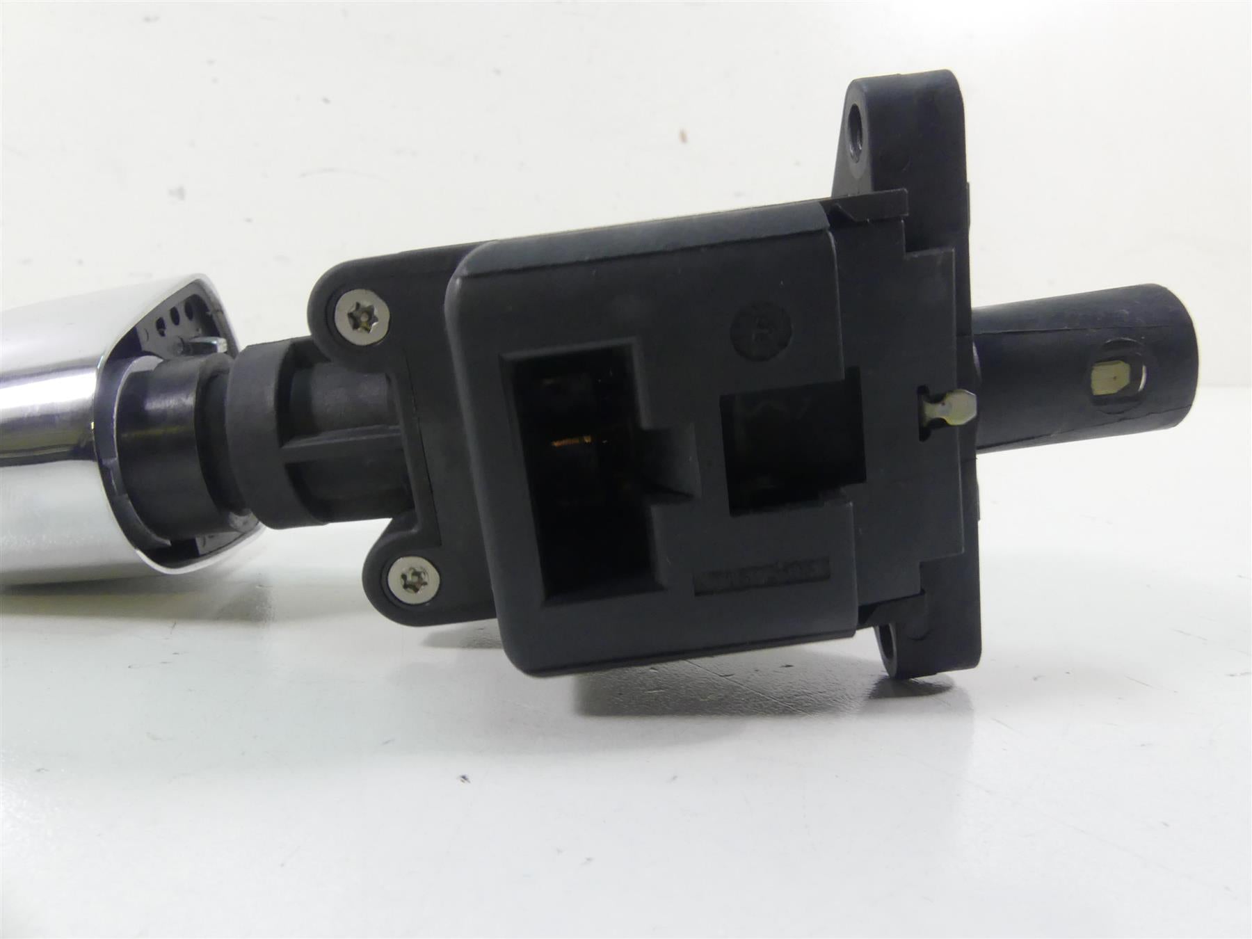 2009 Harley FLHTCU SE4 CVO E-Glide Ignition Switch - No Key - VIN 71572-06 {{ shop.shopifyCountryName }} - Mototech271