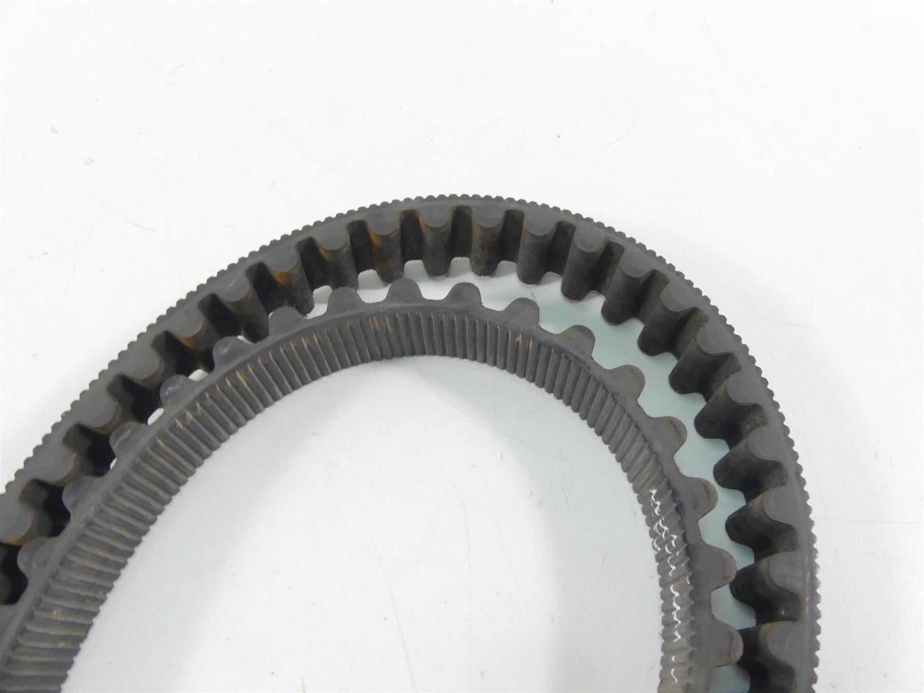 2013 Harley Touring FLHX Street Glide Rear Drive Belt 140T 1" 40024-09A {{ shop.shopifyCountryName }} - Mototech271