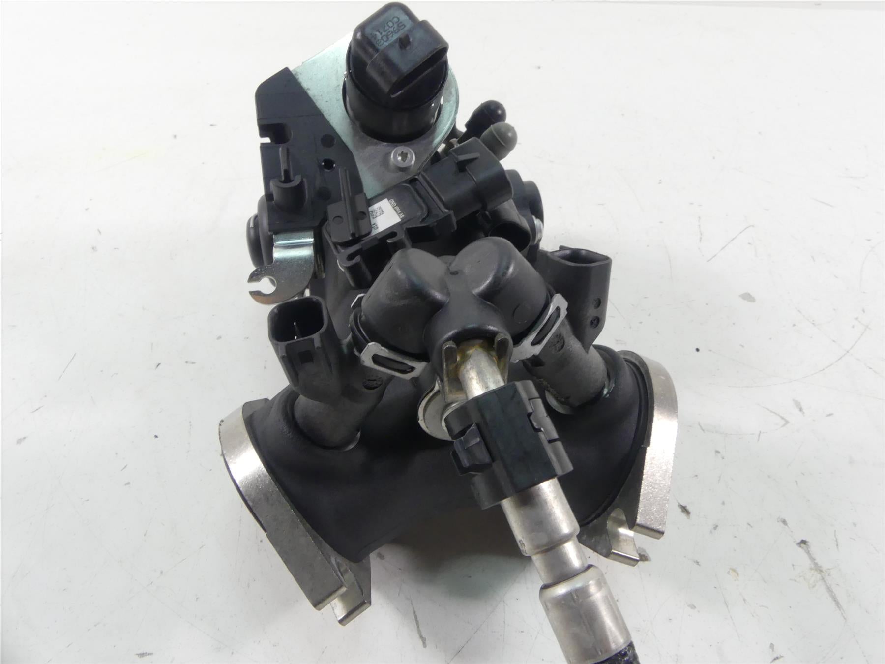 2014 Harley FXDL Dyna Low Rider Throttle Body Fuel Injectors 3K 27708-10 {{ shop.shopifyCountryName }} - Mototech271