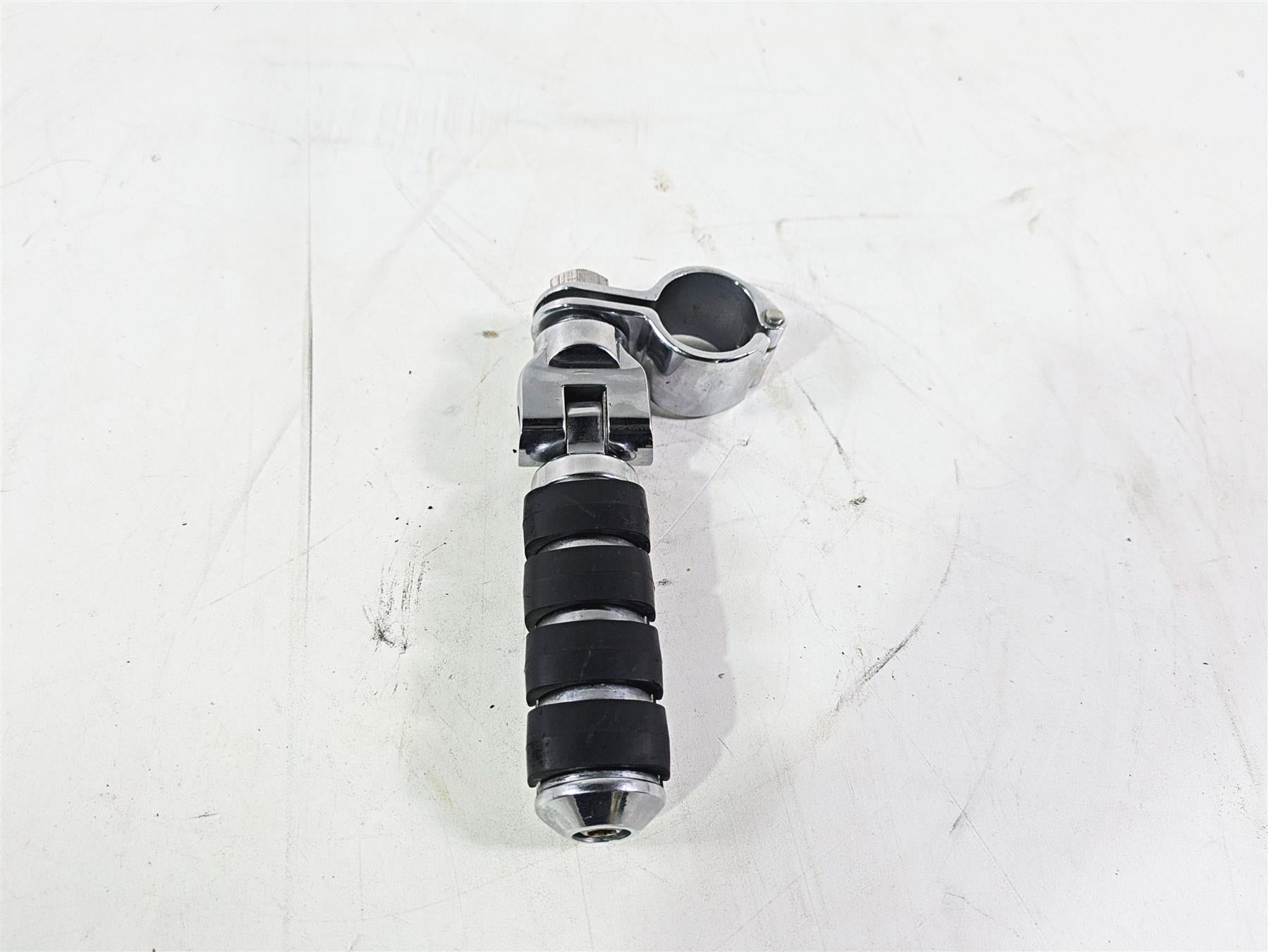 1996 Harley Touring FLHTCUI Electra Glide Highway Foot Peg + Mount {{ shop.shopifyCountryName }} - Mototech271