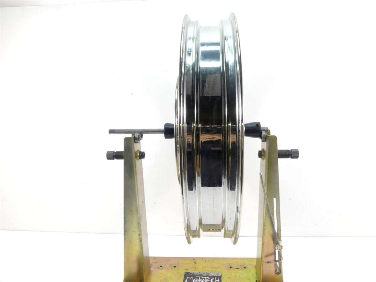 2017 Harley Softail FXSB Breakout Chrome Front Wheel Rim Fat Spoke 21x3.5 {{ shop.shopifyCountryName }} - Mototech271