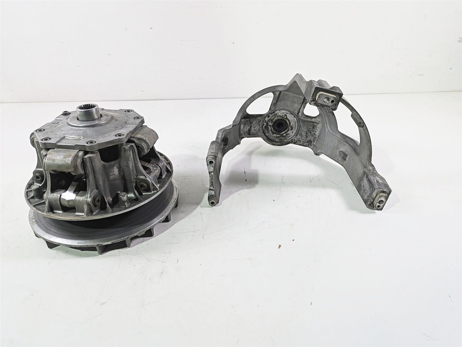 2021 Kawasaki Teryx KRX KRF 1000 Primary Drive Clutch - Read 49093-0077 {{ shop.shopifyCountryName }} - Mototech271