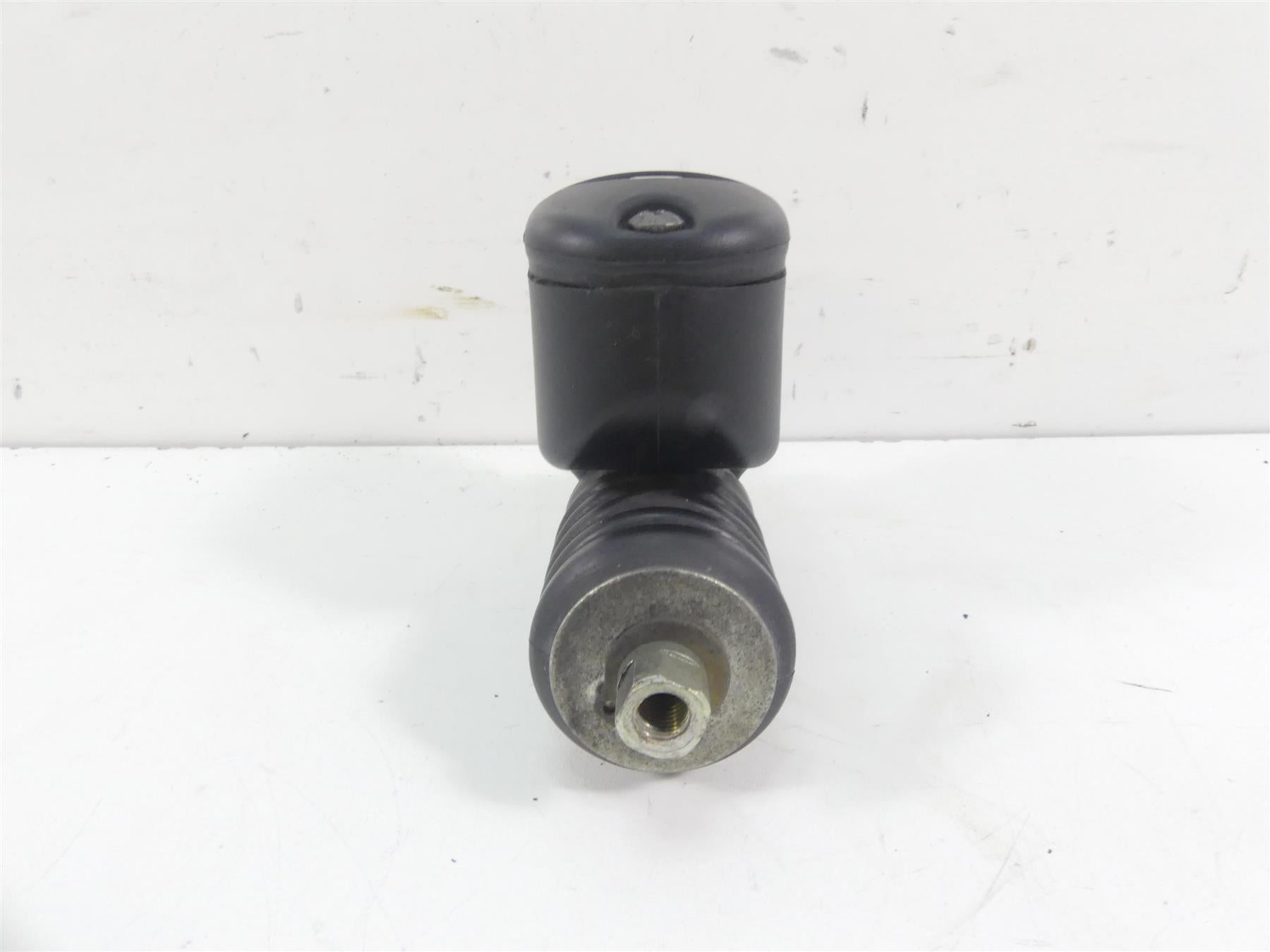 2015 Harley FXDF Dyna Fat Bob Rear Brake Master Cylinder - Non Abs 42474-06C {{ shop.shopifyCountryName }} - Mototech271