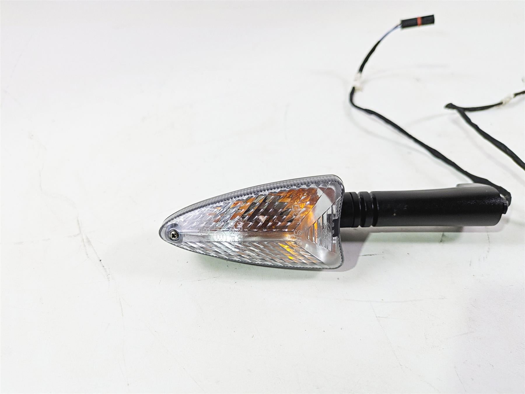 2015 BMW R1200 GS Adv K51 Front Blinker Turn Signal Set 63138534355 63138534354 {{ shop.shopifyCountryName }} - Mototech271