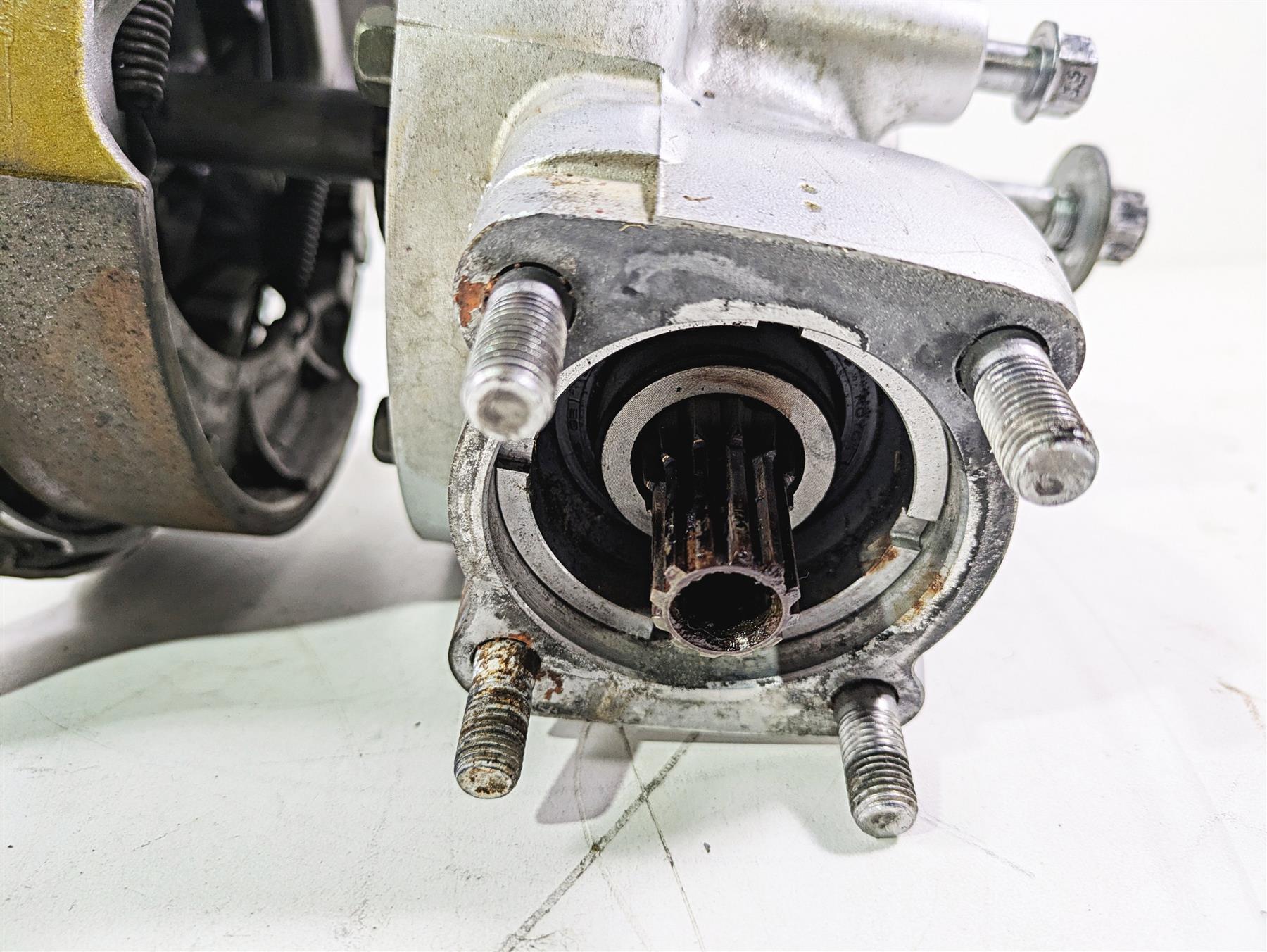 2005 Yamaha XVS650 V-Star Differential Drive Shaft Set 5FB-Y4617-00-00 {{ shop.shopifyCountryName }} - Mototech271