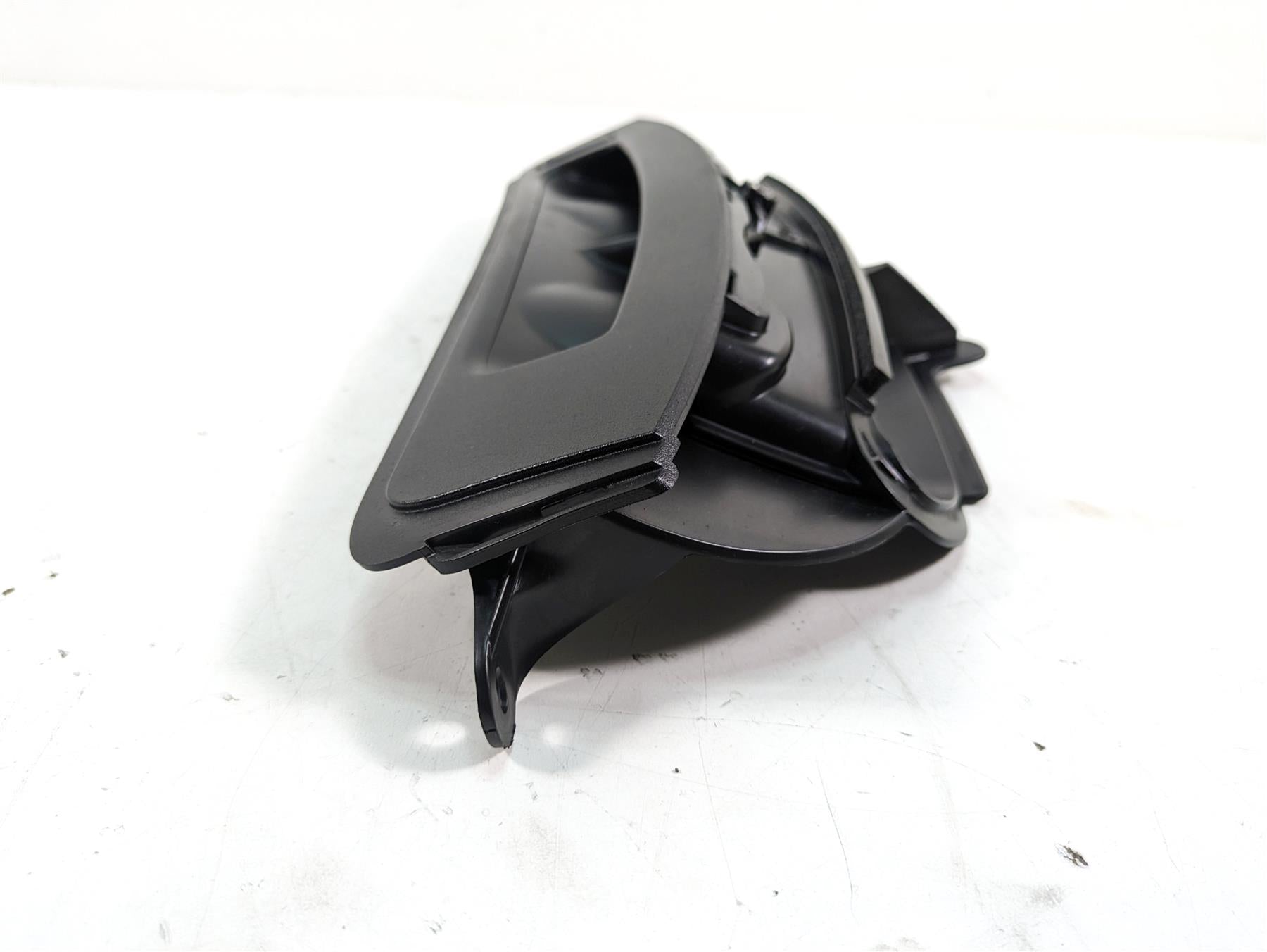 2014 Harley Touring FLHTK Electra Glide Upper Air Inlet Duct Vent 29200003 {{ shop.shopifyCountryName }} - Mototech271