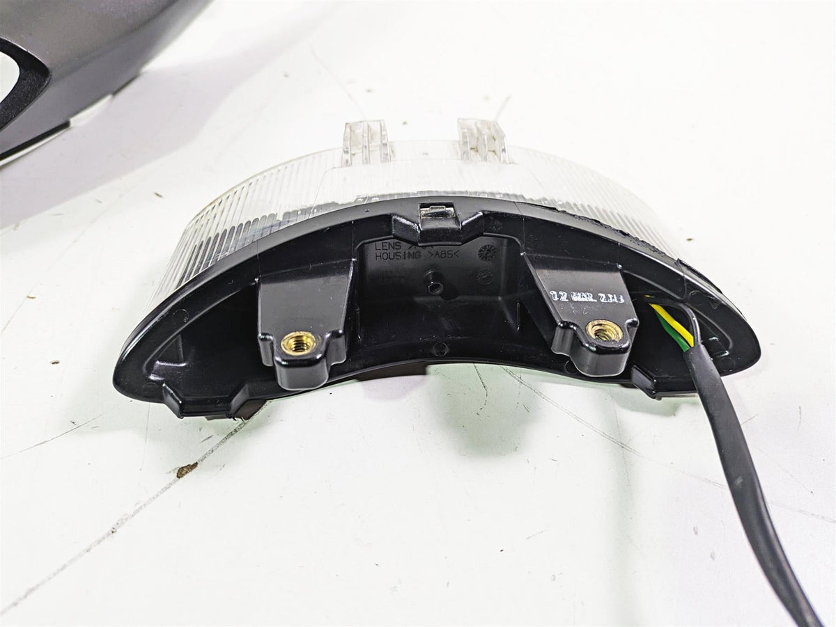 2019 Triumph Speed Triple RS 1050 Taillight Tail Lamp & Cover T2703214 T2303279 {{ shop.shopifyCountryName }} - Mototech271