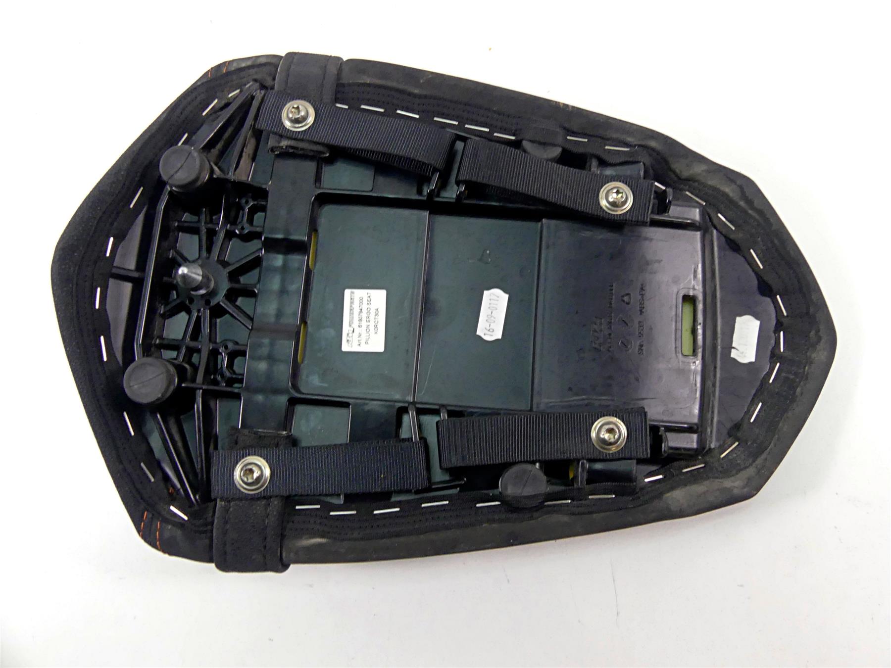 2016 KTM 1290 Super Duke R Rear Passenger Saddle Seat Pillion 61307047000 {{ shop.shopifyCountryName }} - Mototech271