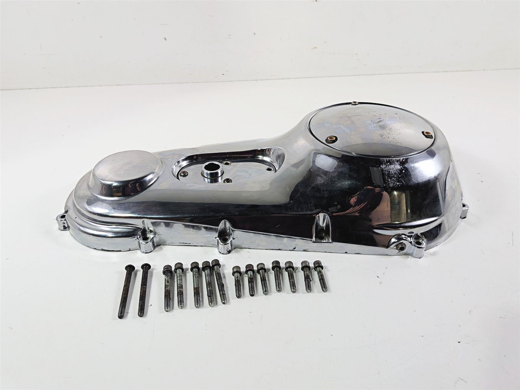 1998 Harley Dyna FXDL Low Rider Outer Primary Drive Clutch Cover 60506-95 {{ shop.shopifyCountryName }} - Mototech271