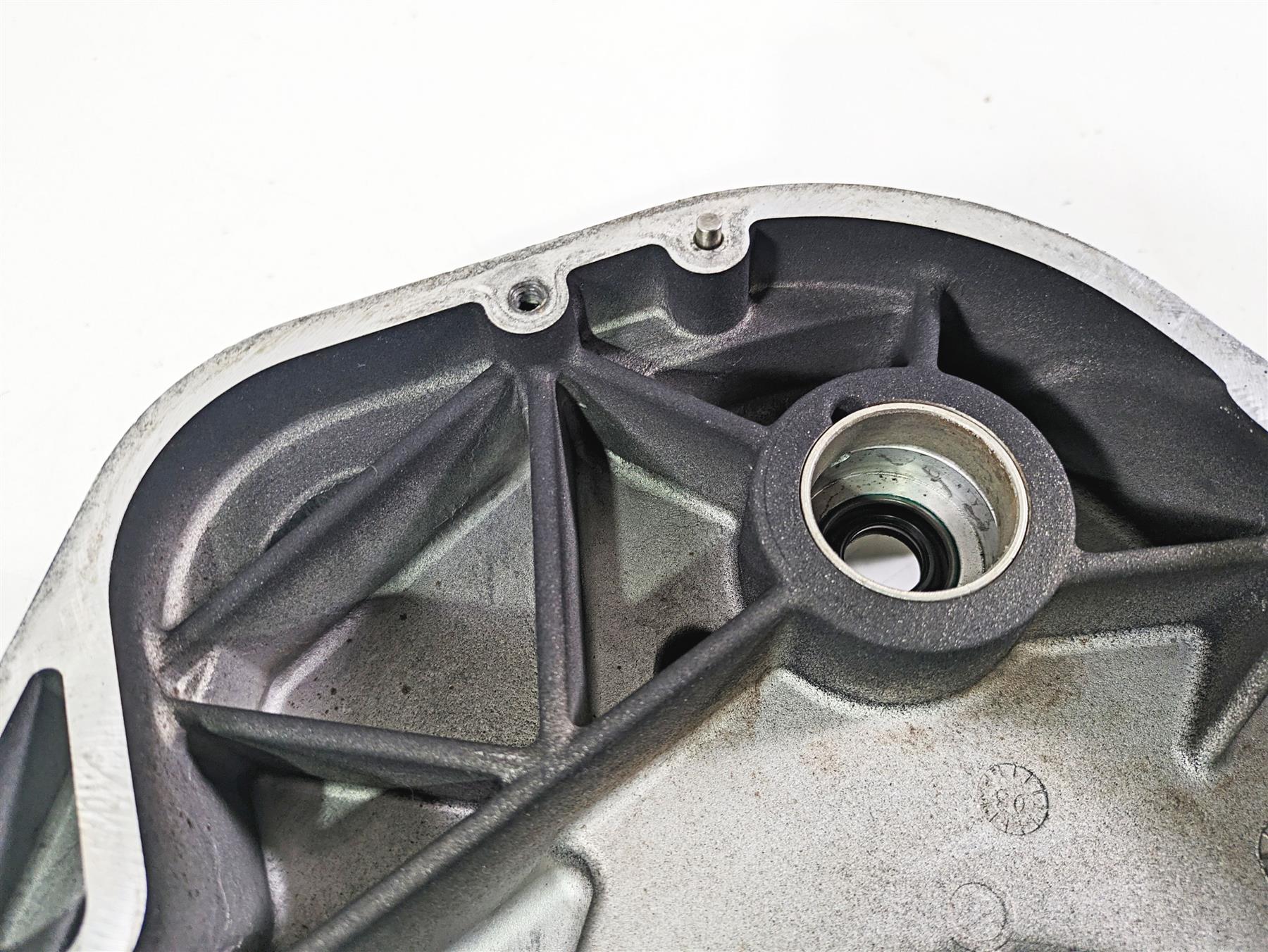 2003 Harley Touring FLHTCUI 100TH E-Glide Inner Primary Clutch Cover 60677-01B {{ shop.shopifyCountryName }} - Mototech271