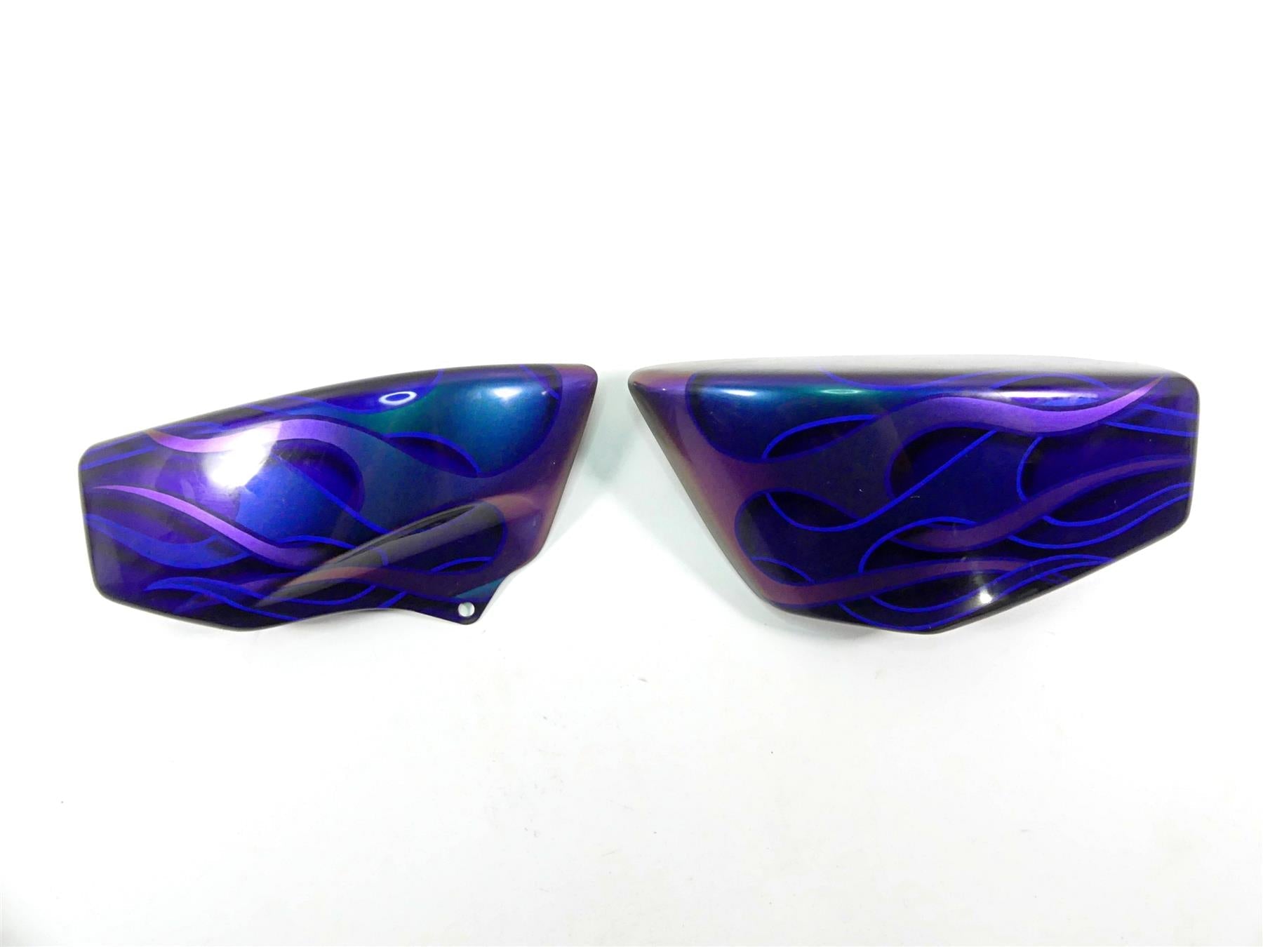 2002 Honda VTX1800 R Side Cover Fairing Flames Set 83510-MCV-000 83610-MCV-000 {{ shop.shopifyCountryName }} - Mototech271