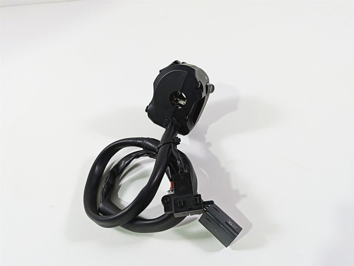 2015 Triumph Tiger Explorer XC Left Hand Control Switch - READ T2042035 {{ shop.shopifyCountryName }} - Mototech271