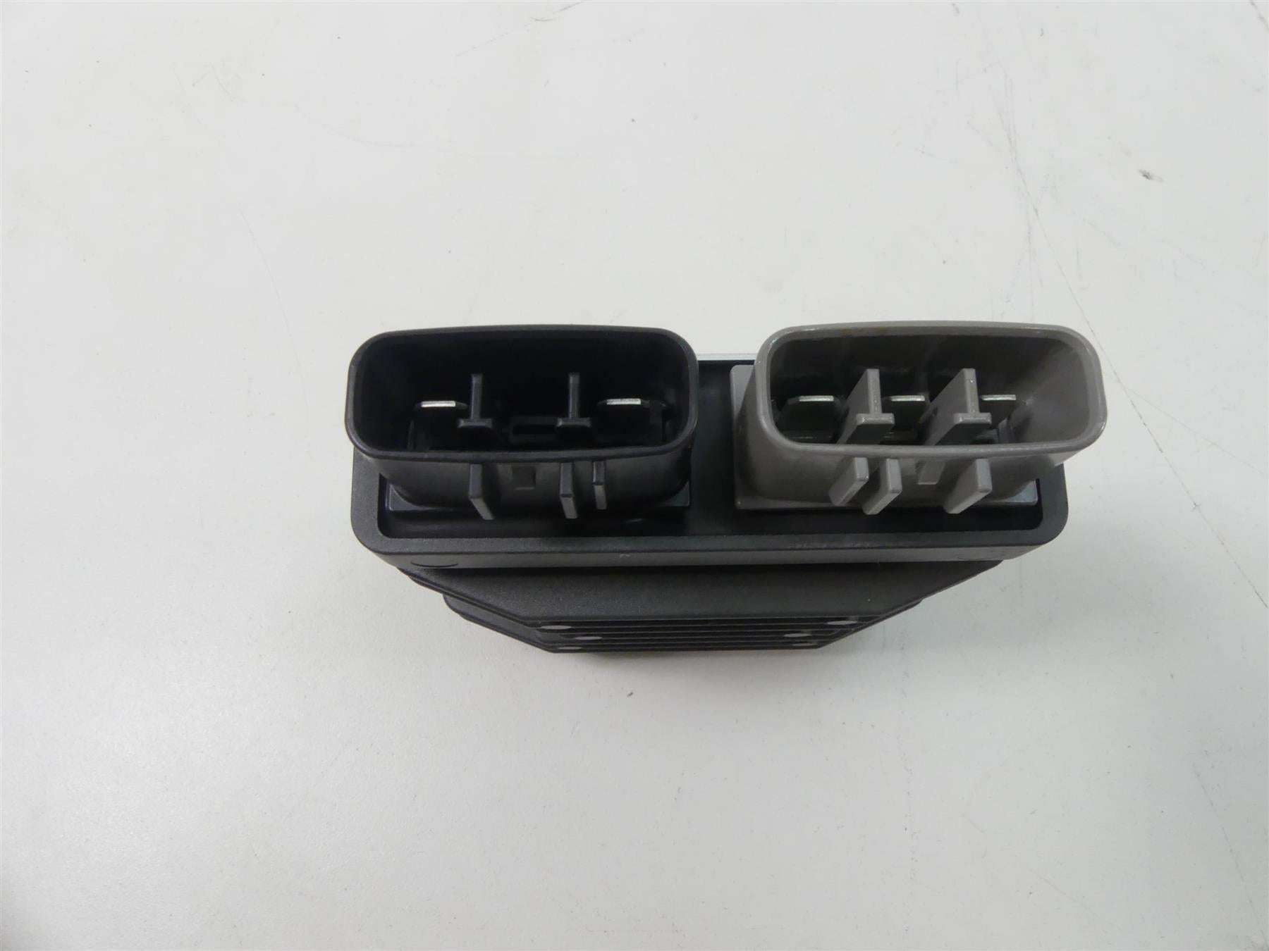 2020 BMW F850 GS K81 Rallye Rectifier Voltage Regulator FH020AB 12319467618 {{ shop.shopifyCountryName }} - Mototech271