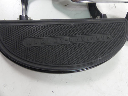 2017 Harley FLS Softail Slim Right Front Floorboard & Brake Pedal 42431-11 {{ shop.shopifyCountryName }} - Mototech271