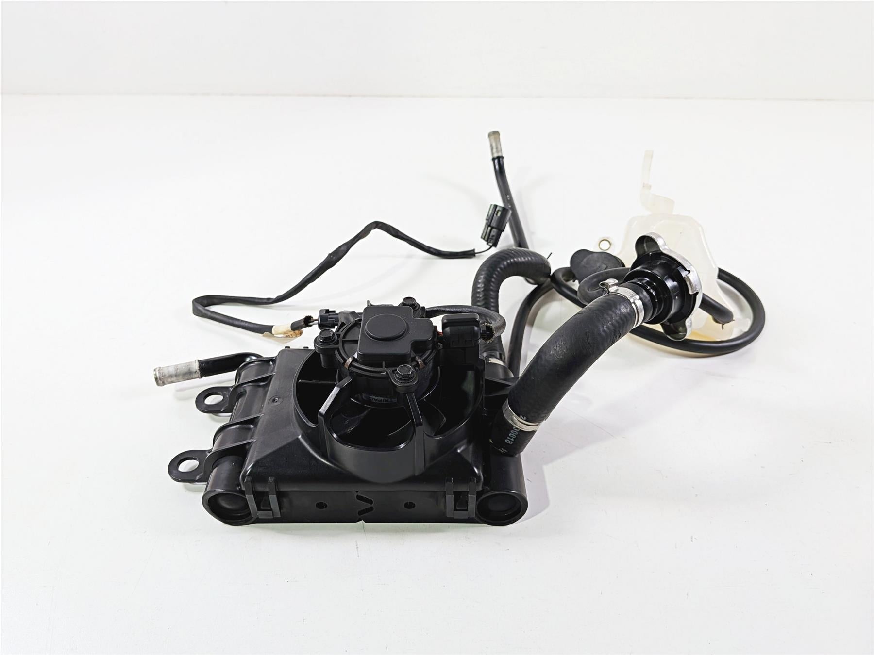 2014 Harley Touring FLHTK Electra Glide Right Radiator Fan Set 26800005-Mototech271