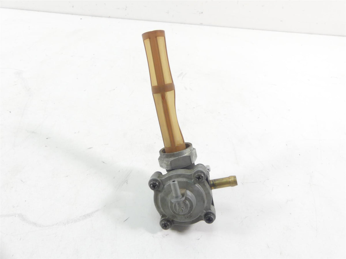 2000 Harley Dyna FXR4 CVO Super Glide Fuel Gas Petrol Valve Petcock 61338-94D {{ shop.shopifyCountryName }} - Mototech271