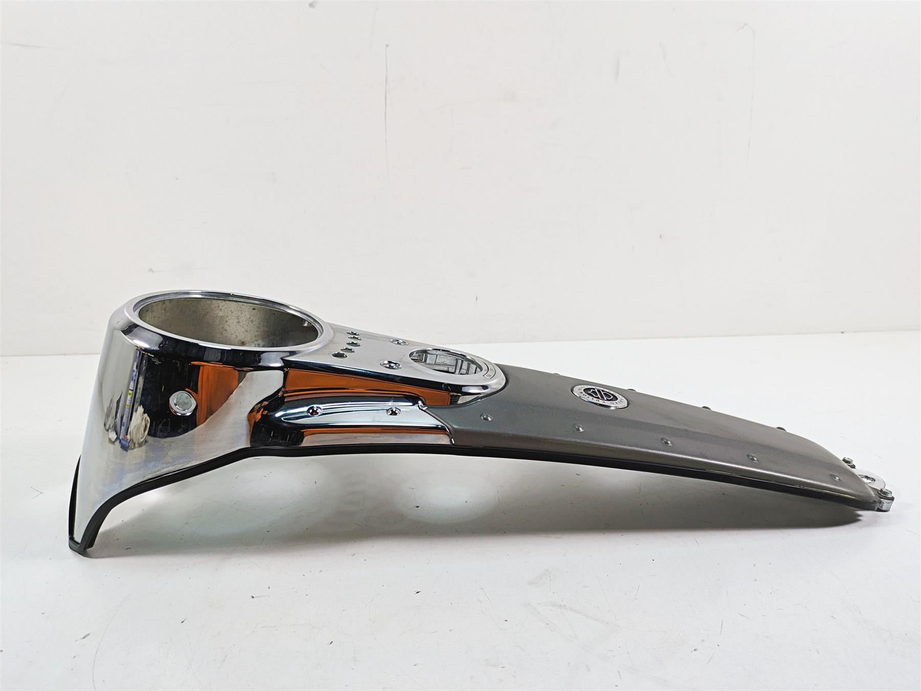 2009 Harley Dyna FXDFSE CVO Fat Bob Fuel Tank Console Dash Cover 61715-09 {{ shop.shopifyCountryName }} - Mototech271